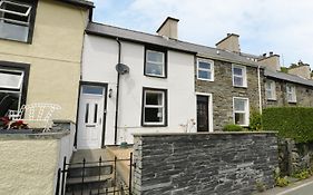 2 Holland Terrace